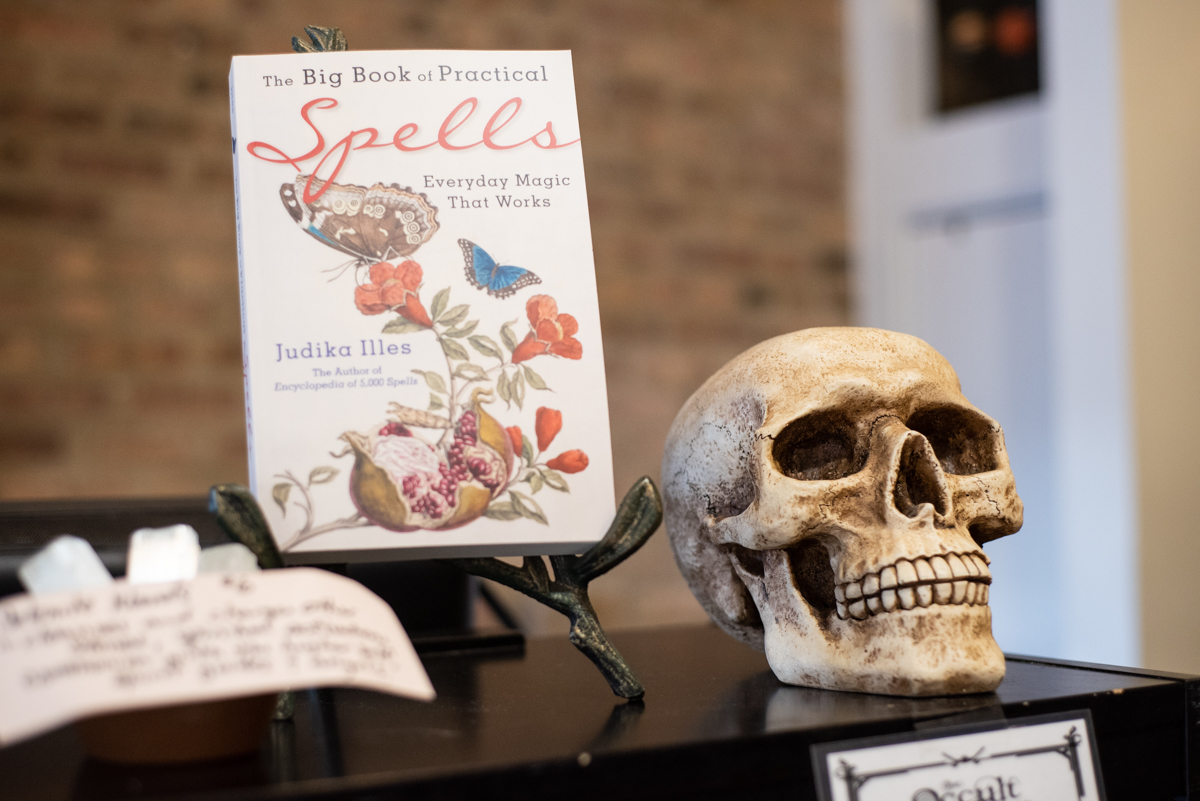 One Of The Oldest Occult Shops In The Country Is In Chicago – Block Club