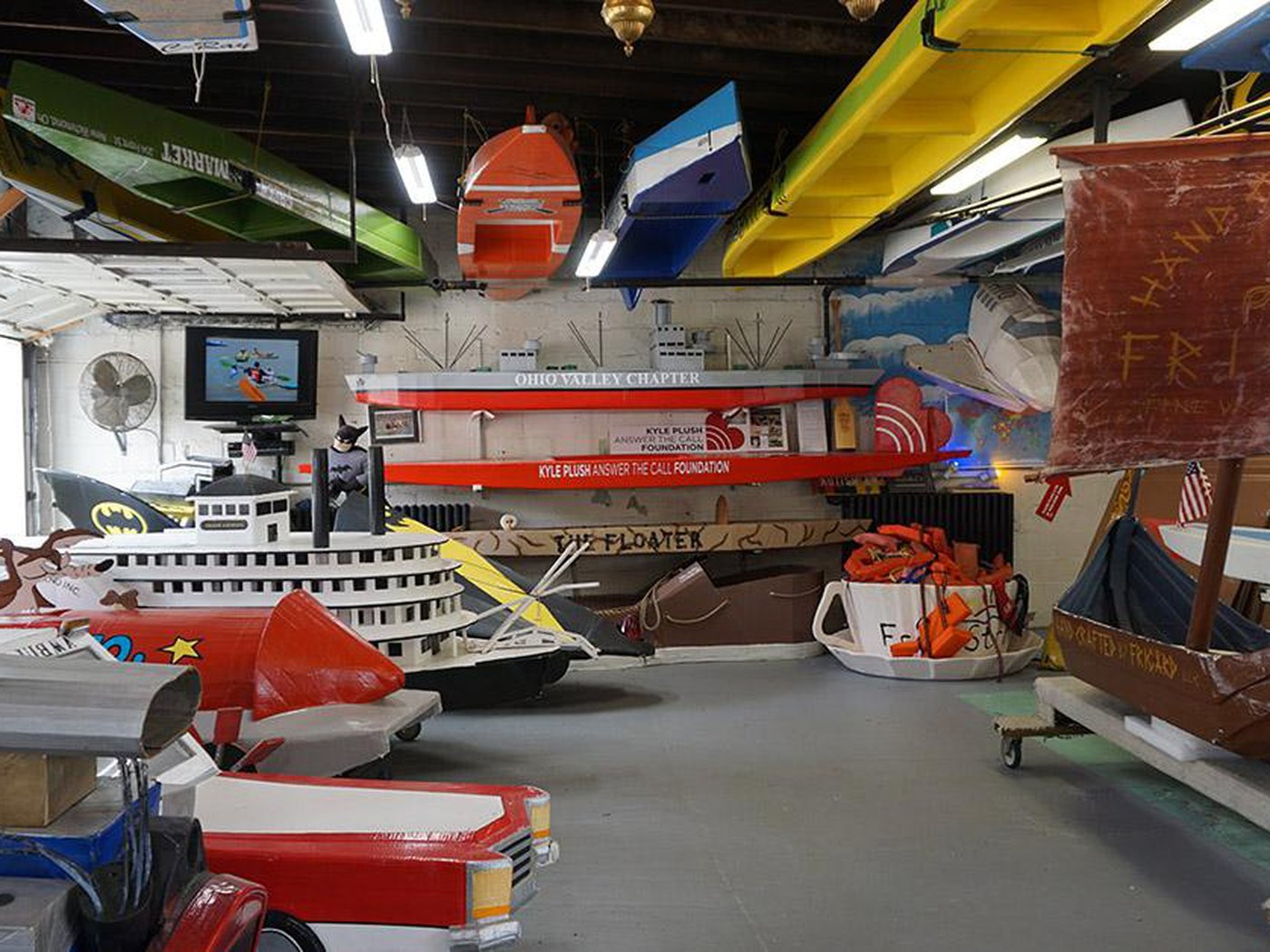 A Small Town in Ohio Is Home to the World’s Only Cardboard Boat Museum – Smithsonian